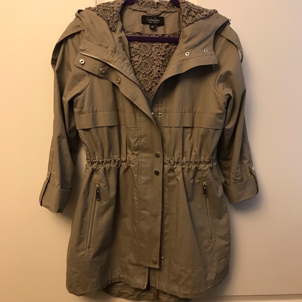 CoffeeShop New York 3/4 sleeve trench